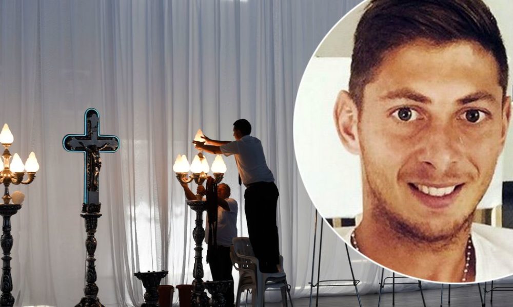 Sala Funeral: Tearful Mouners Pay Tribute As Body Arrive Argentina 1