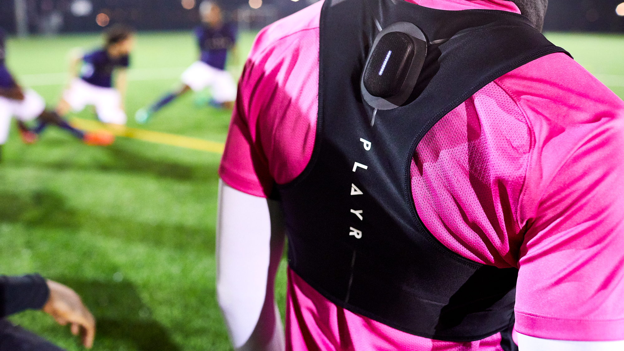 5 Best Fitness Trackers For Soccer Players 2023 [Buying Guide] 1