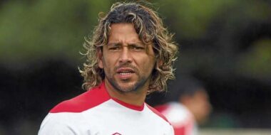 Gerardo Bedoya: The Player With The Most Red Cards in History