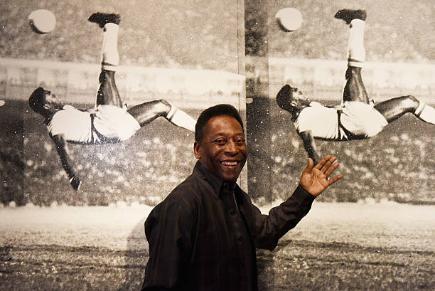 10 Of The Best Bicycle Kick Specialists in Football